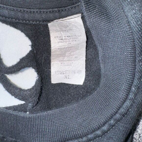 Affliction - Picture 7 of 8